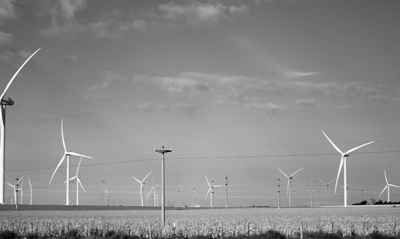 Eoliennes/ suffisance de l&rsquo;étude d&rsquo;impact au regard des risques de dysfonctionnement