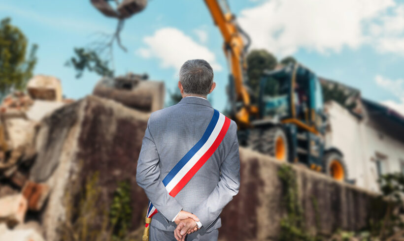 Détermination du fondement légal permettant au maire d’ordonner une mesure de démolition immédiate d’un immeuble dans une situation de « péril particulièrement grave et imminent ».