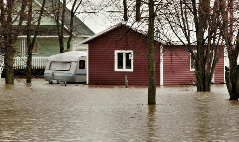 Classement en zone inondable du PLU: le contrôle du juge est restreint à l&rsquo;erreur manifeste d&rsquo;appréciation (CAA Douai, 13 fév.2014)
