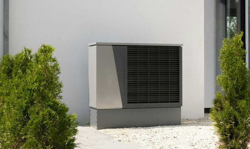 Garantie décennale: un système de climatisation par pompe à chaleur constitue un ouvrage au sens de l&rsquo;article 1792 du Code civil et la garantie peut s&rsquo;appliquer (Cass, 24 sept.2014)