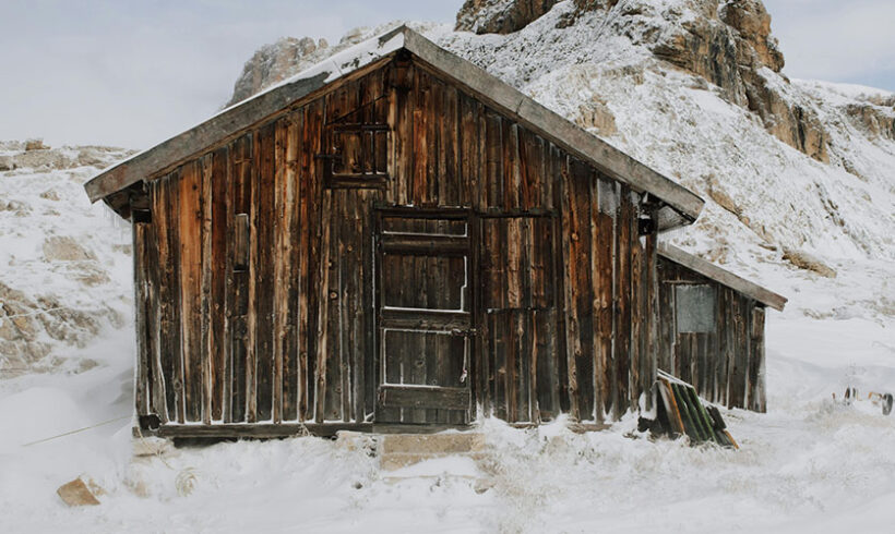 Urbanisme / Montagne : la servitude parfois imposée  sur les chalets d’alpage et sur les bâtiments d’estive est-elle constitutionnelle ?